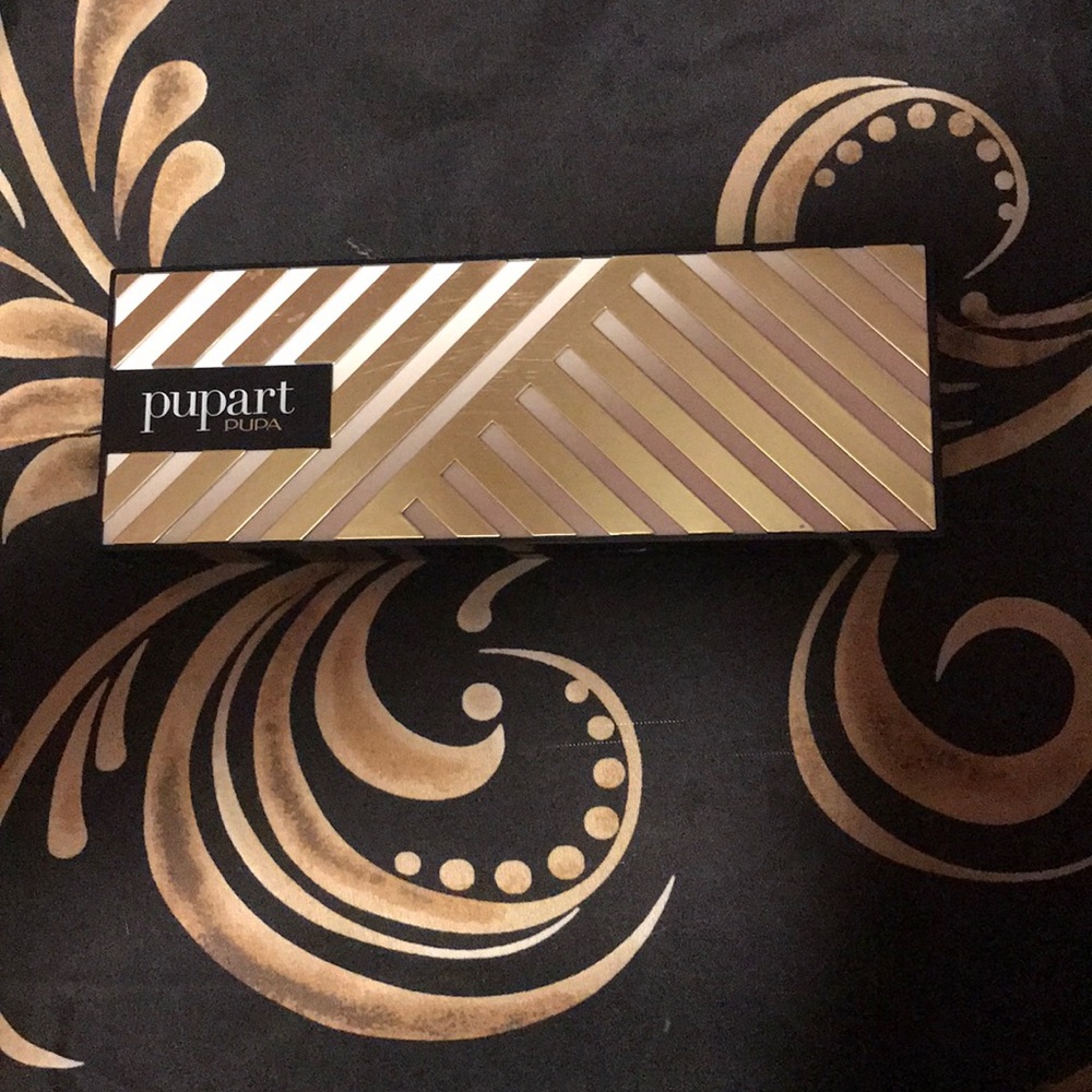 PUPA makeup set